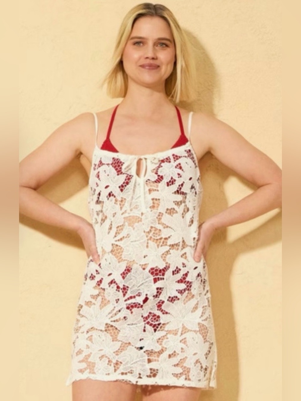 🌟 NWT White Crochet coverup